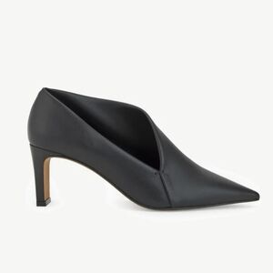 Adolfo Dominguez Pointed Toe Leather Heels Size 36